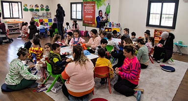 Çocuklar ve anneleri ahtapot atölyesinde buluştu