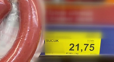 Sucuk yerine ot yediriyorlar
