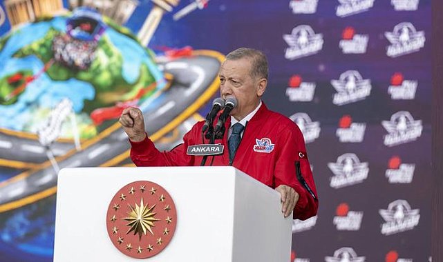 Cumhurbaşkanı Erdoğan TEKNOFEST'te! Cem Karaca'nın şarkısının o sözlerini hatırlattı