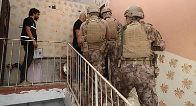 Depremzedeleri dolandıranlara operasyon: Çok sayıda şüpheli gözaltına alındı