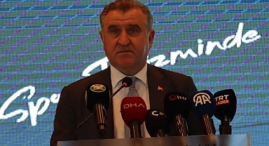 Bakan Bak: Uluslararası spor organizasyonlarında talep edilen ülkeyiz
