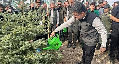 Bakan Yumaklı'dan Cumhuriyet Ormanları açıklaması