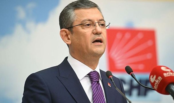 Özel'den kritik yerel seçim mesajı: İzmir için anket var