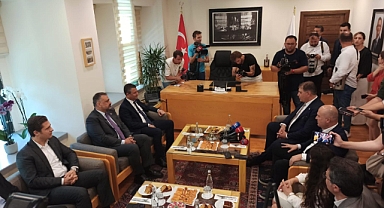 CHP Lideri Özgür Özel: İzmir'in yüzü gülecek