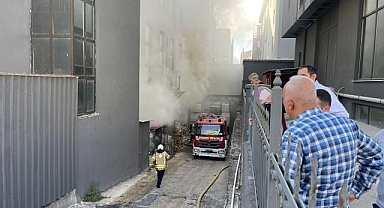 Beylikdüzü'nde kimyasal madde fabrikasında yangın