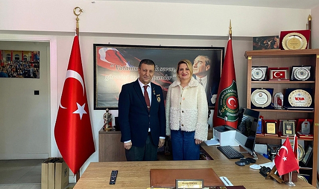 Ege Üniversitesi Heyeti, Harp Malulü Gaziler ve Şehit Ailelerine Ziyaret Etti