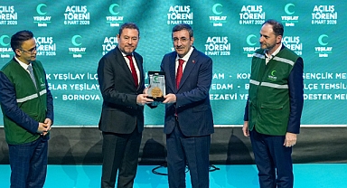 İş adamı Nazım Torbaoğlu'na 1 ayda 2 teşekkür plaketi