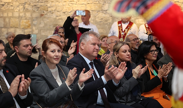 Mart dokuzu urla ot bayramı coşkusu