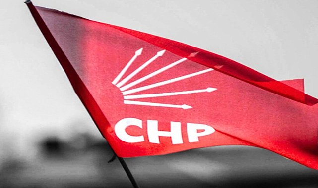 Ataşehir Belediyesi'ne gece yarısı operasyon: CHP'den ilk tepki