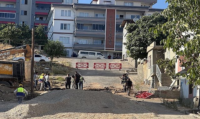 Kahramanmaraş'ta altyapı çalışması sırasında doğal gaz borusu delindi