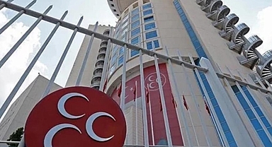 MHP’de 2 başkan birden istifa etti