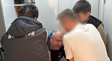 FETÖ'nün sözde 'köyler abisi' çamaşır makinesinin arkasından çıktı